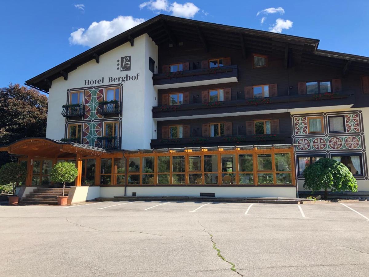 Hotel Berghof 3*