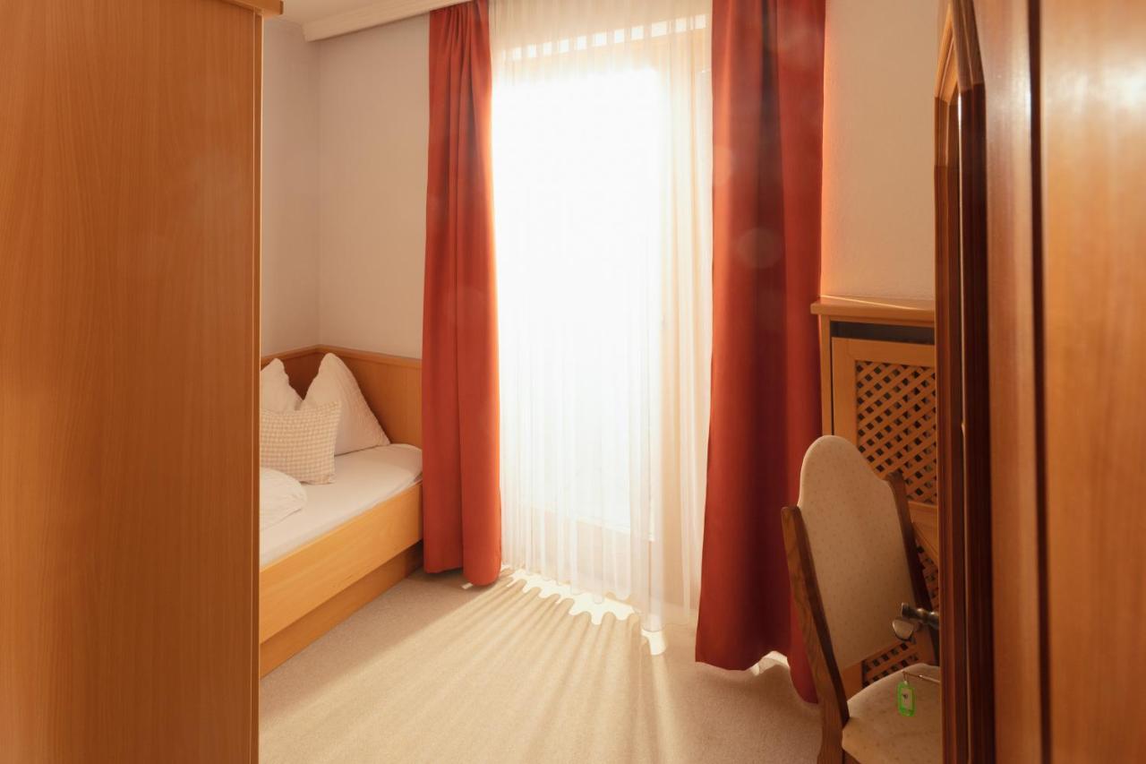 Hotel Berghof 3*